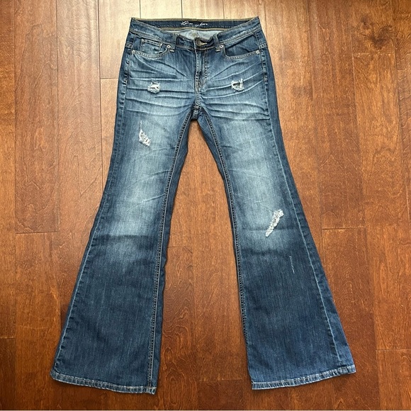 LONDONJEAN Victoria’s Secret Y2K Blue Flare Jeans with Distressed Detail, Size 4 - Picture 1 of 16